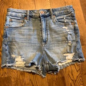 Curvy High Rise American Eagle Shortie